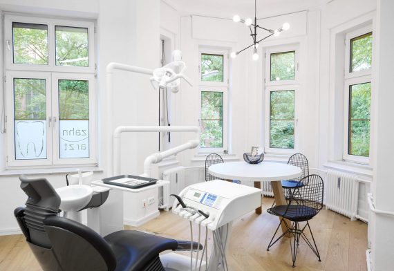 Behandlungsraum 1, Zahnärzte am Sendlinger Tor