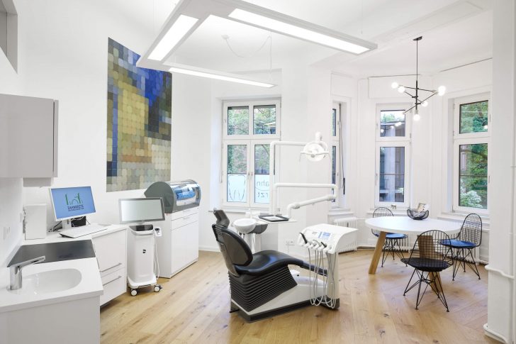 Behandlungsraum 1, Zahnärzte am Sendlinger Tor